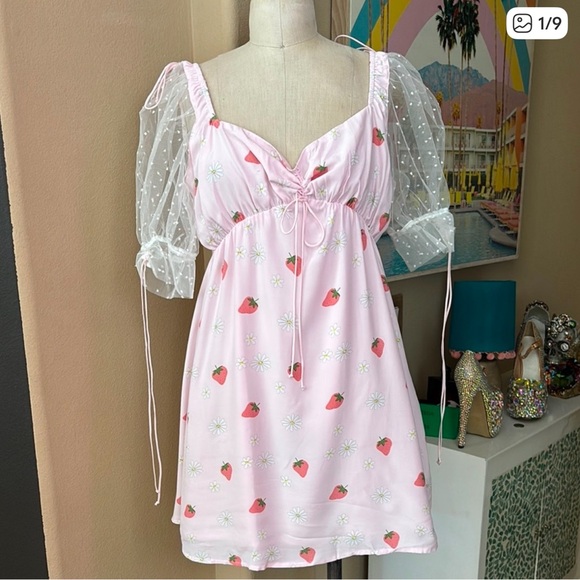 For Love And Lemons Dresses & Skirts - PREVIOUSLY OWNED BY TRISHA PAYTAS- For Love & Lemons Lined Dress -NWT